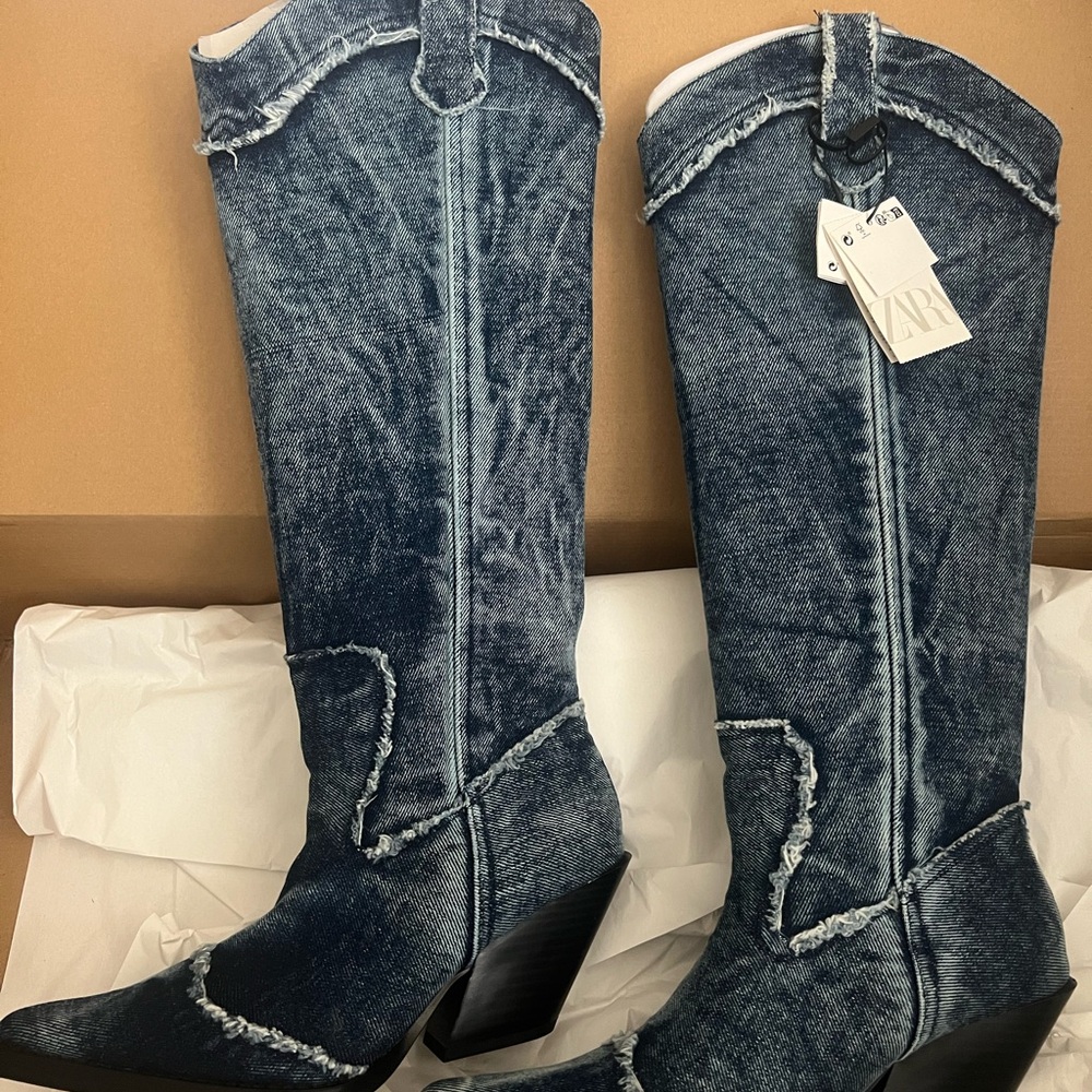 Zara Women's Blue Denim Boots